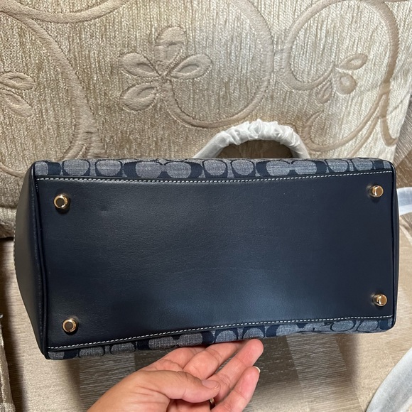 Denim Cleo Carryall - Picture 4 of 10